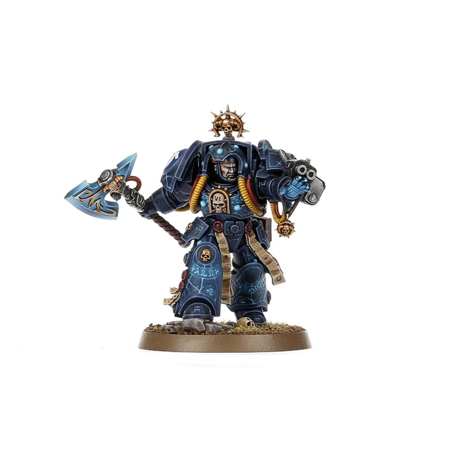 Space Marines Librarian in Terminator Armour